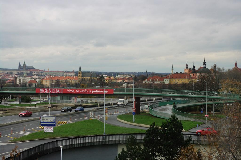 Spacious Prague View Apartment Exterior foto