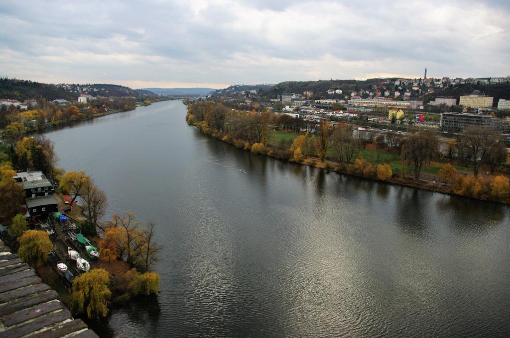 Spacious Prague View Apartment Exterior foto