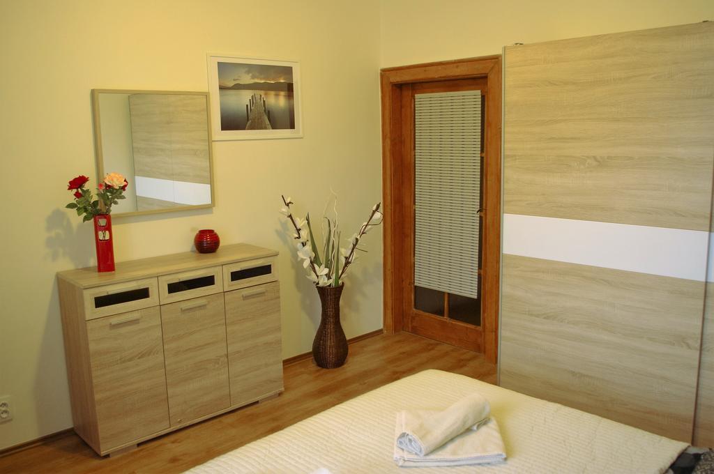 Spacious Prague View Apartment Exterior foto